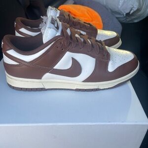 Nike Cacao Dunks - Women’s size 8
